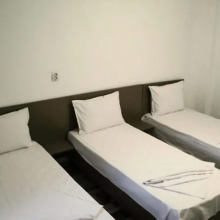 4 U Hotel *